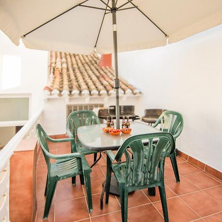 Beachfront House Пилес Экстерьер фото