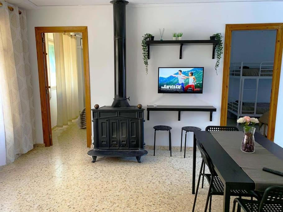 Beachfront House Пилес Экстерьер фото