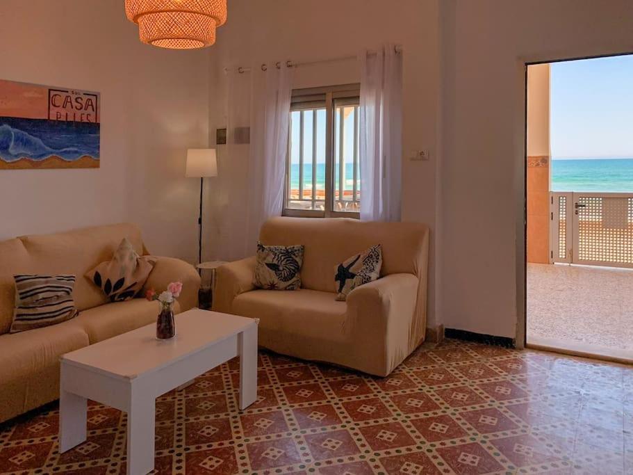 Beachfront House Пилес Экстерьер фото