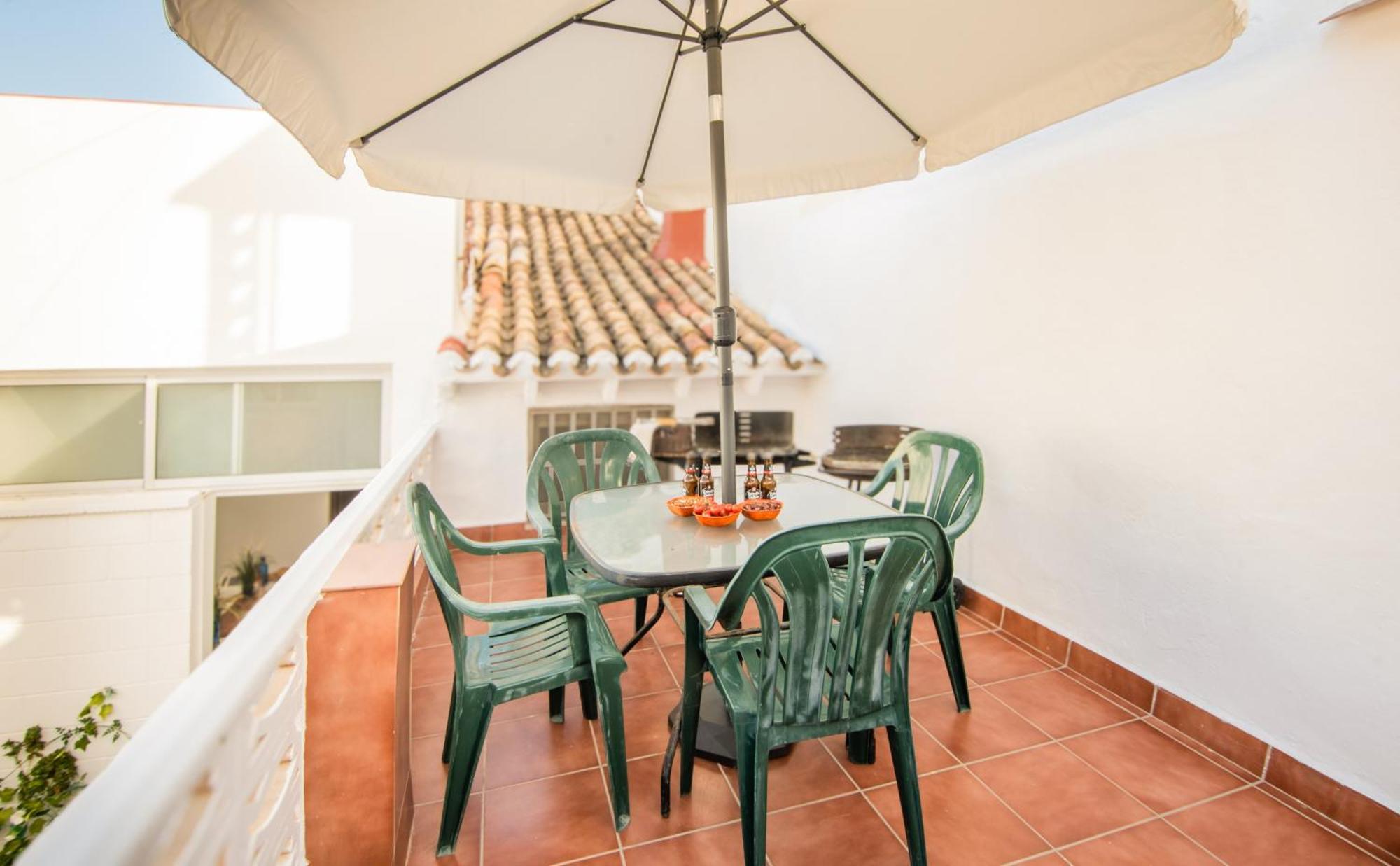 Beachfront House Пилес Экстерьер фото