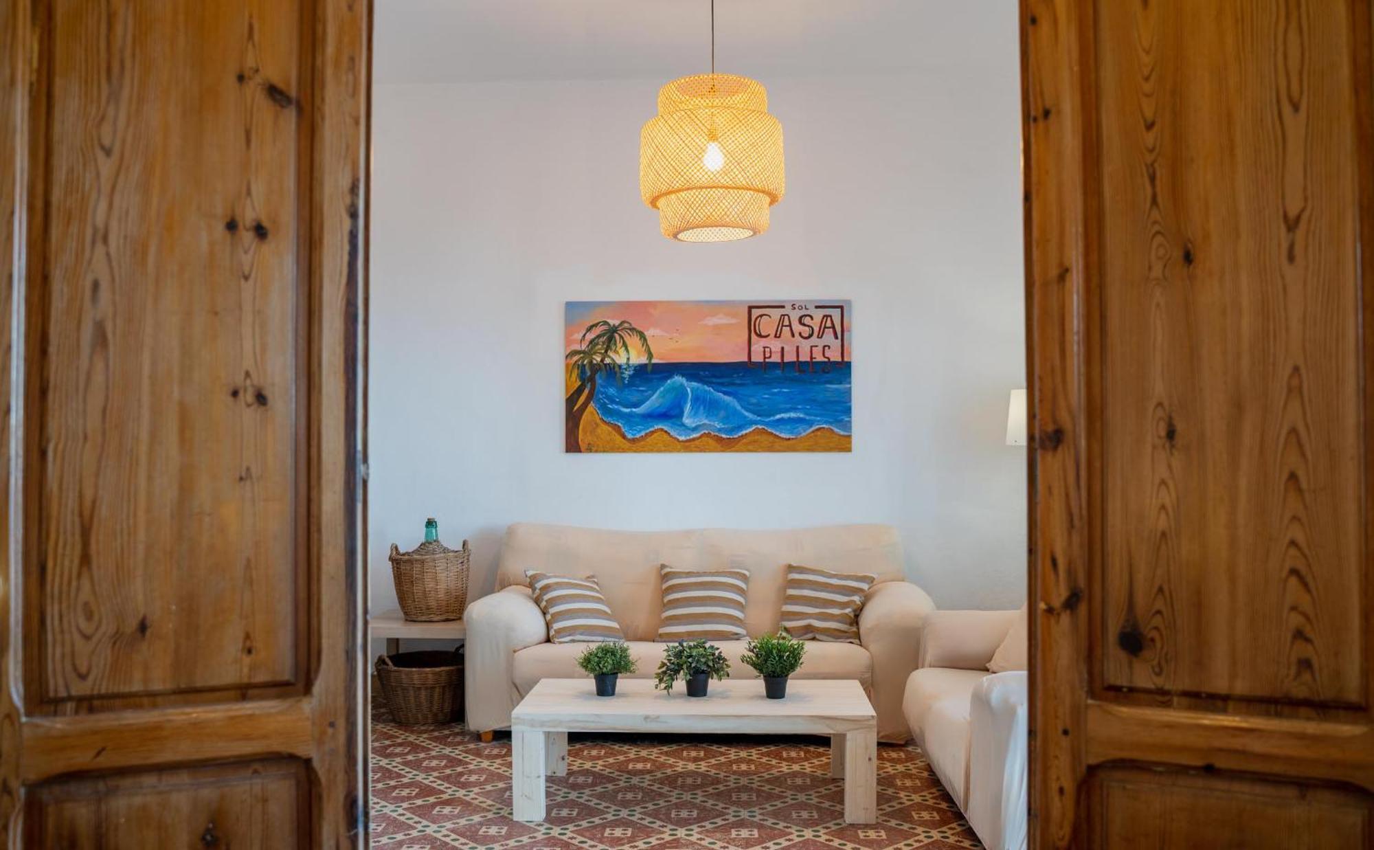 Beachfront House Пилес Экстерьер фото
