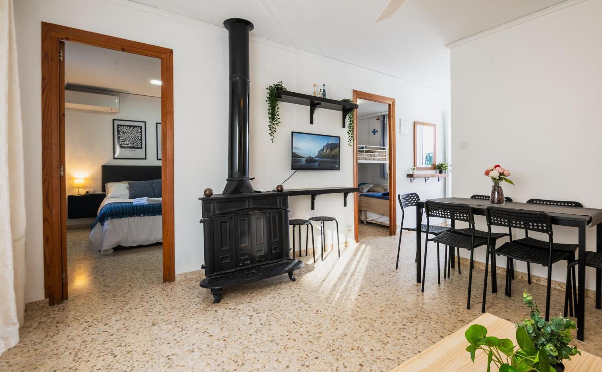 Beachfront House Пилес Экстерьер фото